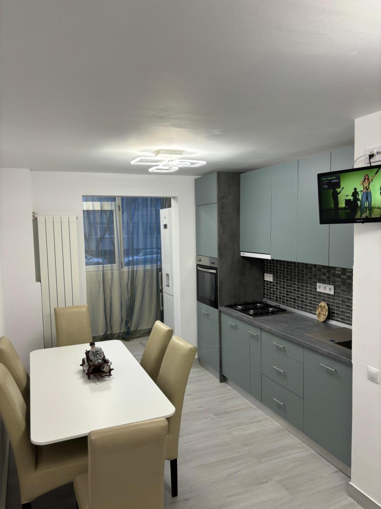 בוקרשט 3 Camere Decomandat מראה חיצוני תמונה