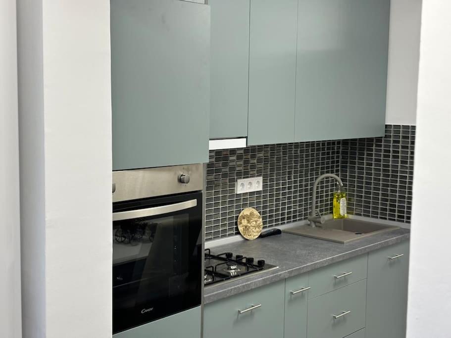 בוקרשט 3 Camere Decomandat מראה חיצוני תמונה